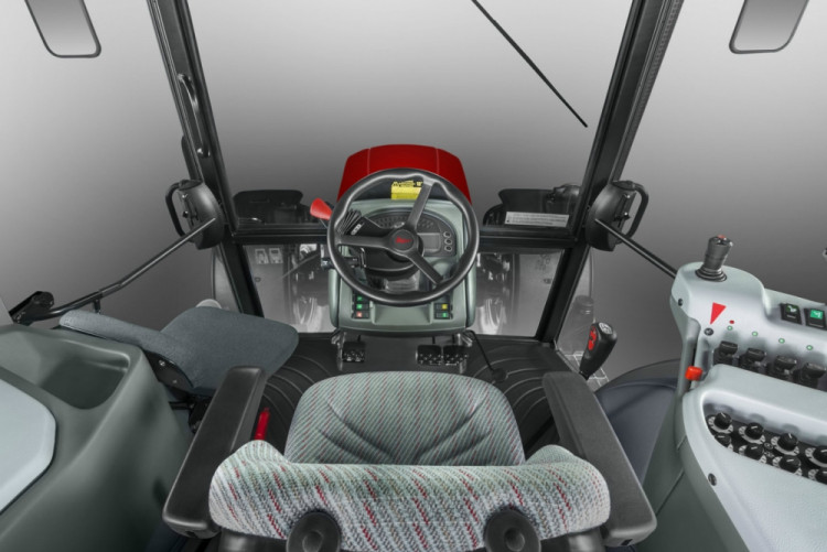 Nová zbraň Zetoru - traktor Forterra HD, foto: Zetor