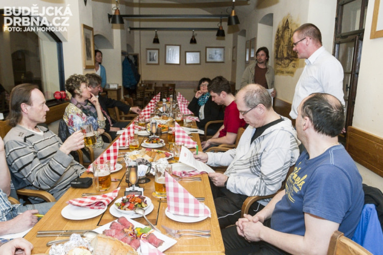 Ochutnávka nového piva BUD Premier Select nefiltrovaný Limited Edition