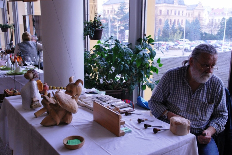 Ukázka řezbářského řemesla