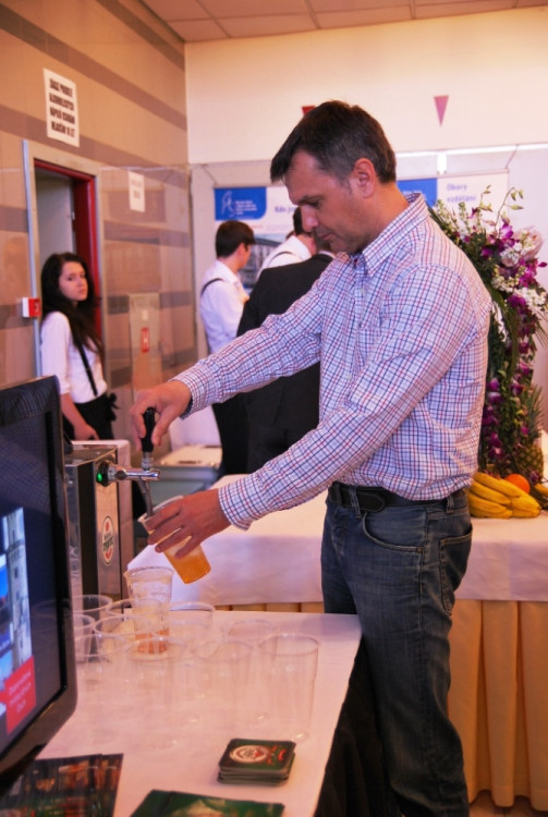 Chýnovské jeskyně dovezly netopíra (5)