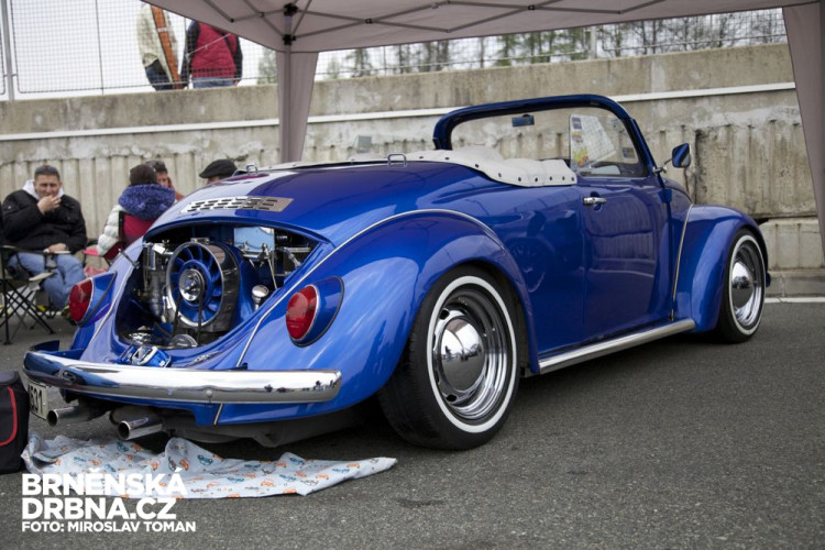 Tuning show na Masarykově automotodromu otevřela okruhovou sezonu, foto: Brněnská Drbna, Miroslav Toman