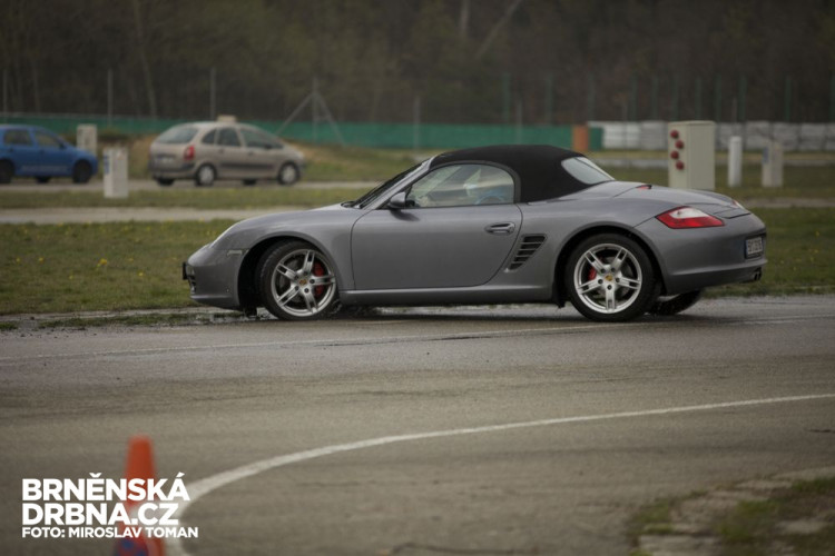 Tuning show na Masarykově automotodromu otevřela okruhovou sezonu, foto: Brněnská Drbna, Miroslav Toman