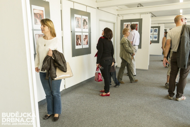 Vernisáž výstavy Jen plané sny aneb Proměny (pro) ženy fotografa Jaroslava Klímy