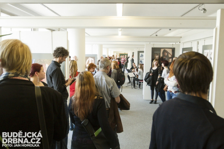 Vernisáž výstavy Jen plané sny aneb Proměny (pro) ženy fotografa Jaroslava Klímy