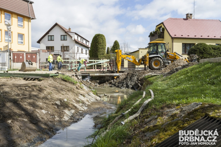 Rekonstrukce mostu v Hlinsku
