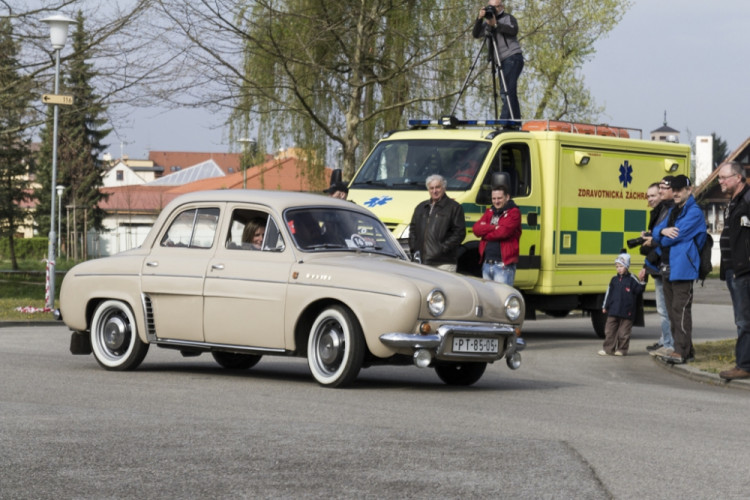 Mobil salon 2014. Foto Jan Fau