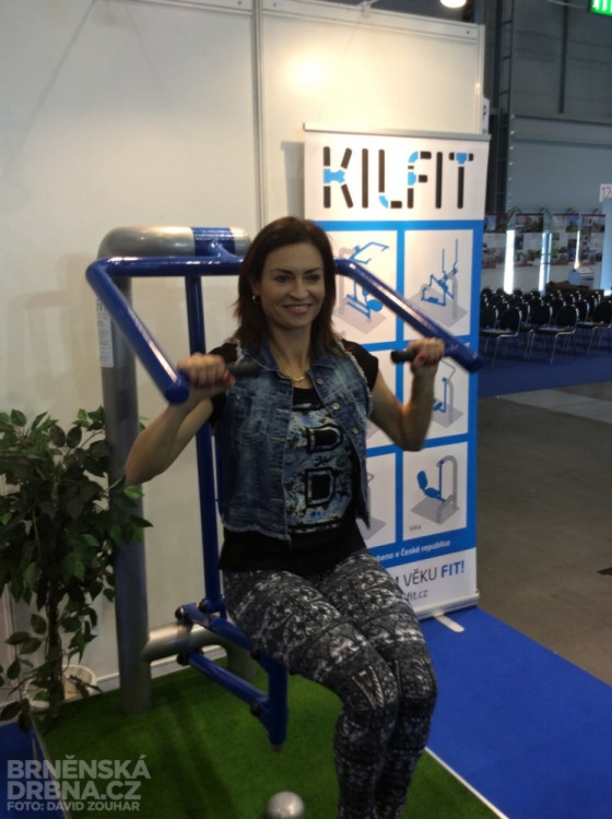 Hanka Kynychová si i zacvičila, foto: Brněnská Drbna, David Zouhar