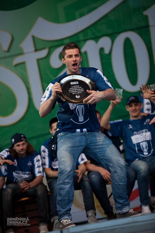 Tisíce fanoušků přivítaly trofej pro druhý tým extraligy, foto: Brněnská Drbna, Miroslav Toman