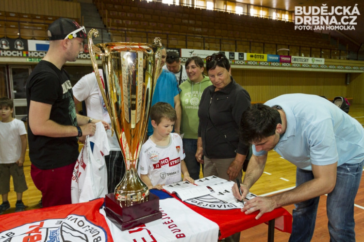 Děkovačka a autogramiáda VK Jihostroj České Budějovice