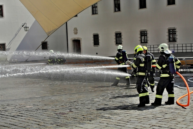 Hasiči nacvičovali likvidaci plamenů na Špilberku, foto: hasiči JMK