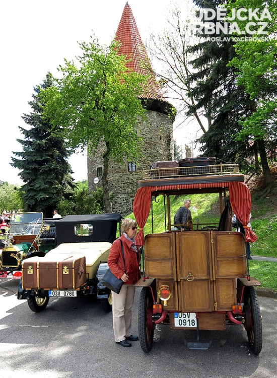 44. Veteran rallye Křivonoska 2014