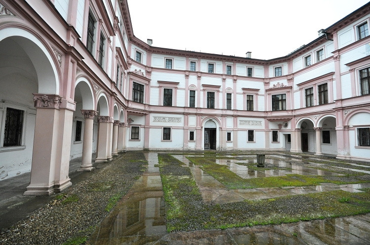 Pohled do Liebiegova paláce