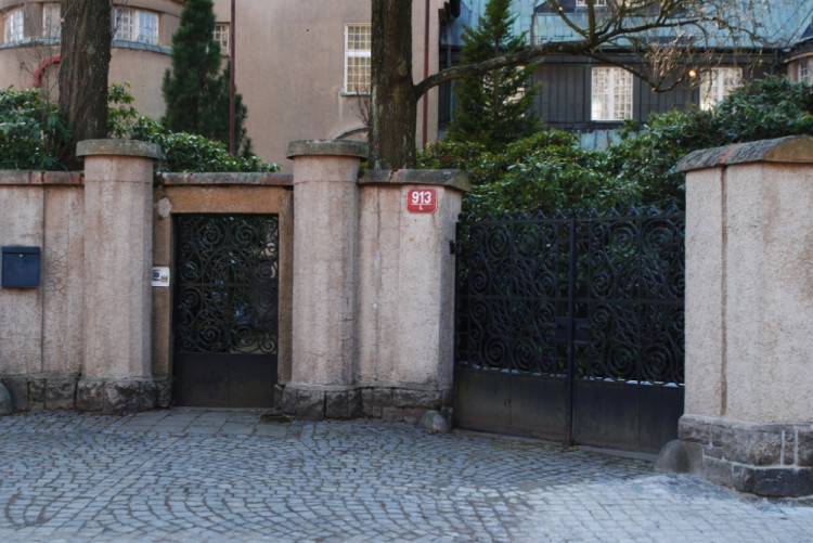 Jde o vilu, ve které sídlil Český rozhlas