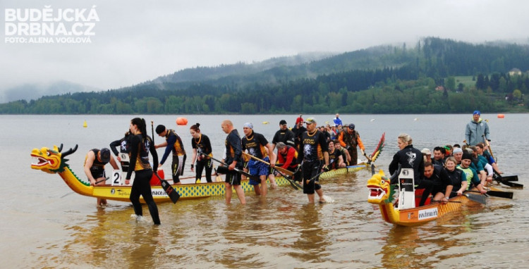 Adrenalin ze závodů zaháněl pocit chladu