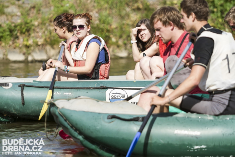 Raftové primátorky na řece Malši