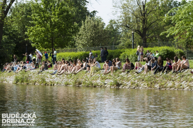 Raftové primátorky na řece Malši