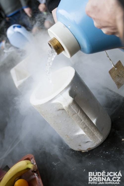 Interaktivní vědecká show Fyzika na Lannovce