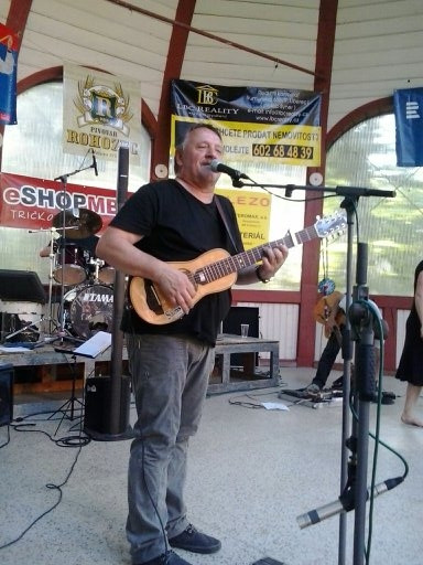 Jaroslav Samson Lenk.