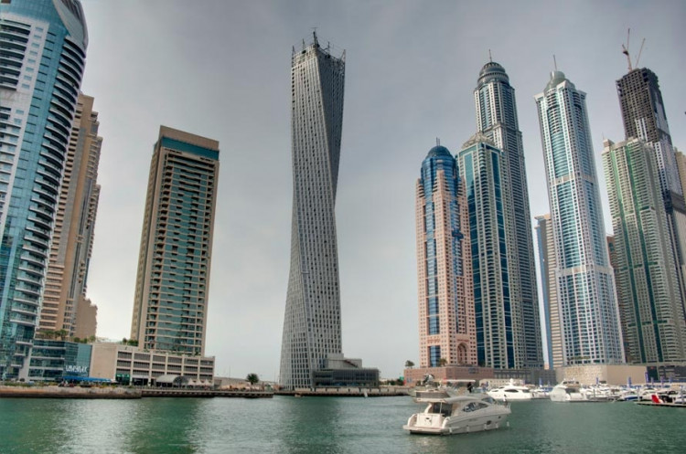 Cayan tower ve Spojených arabských emirátech, foto: Cayan.net