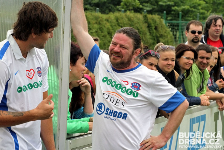 Fotbalová exhibice hvězd v Roudném