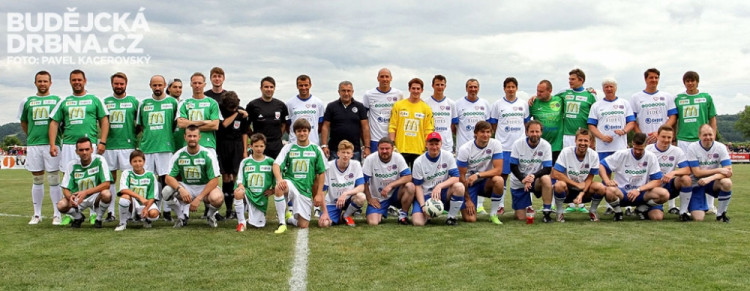 Fotbalová exhibice hvězd v Roudném
