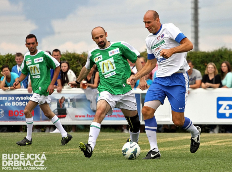 Fotbalová exhibice hvězd v Roudném