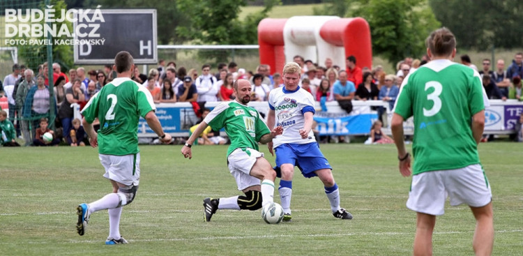 Fotbalová exhibice hvězd v Roudném