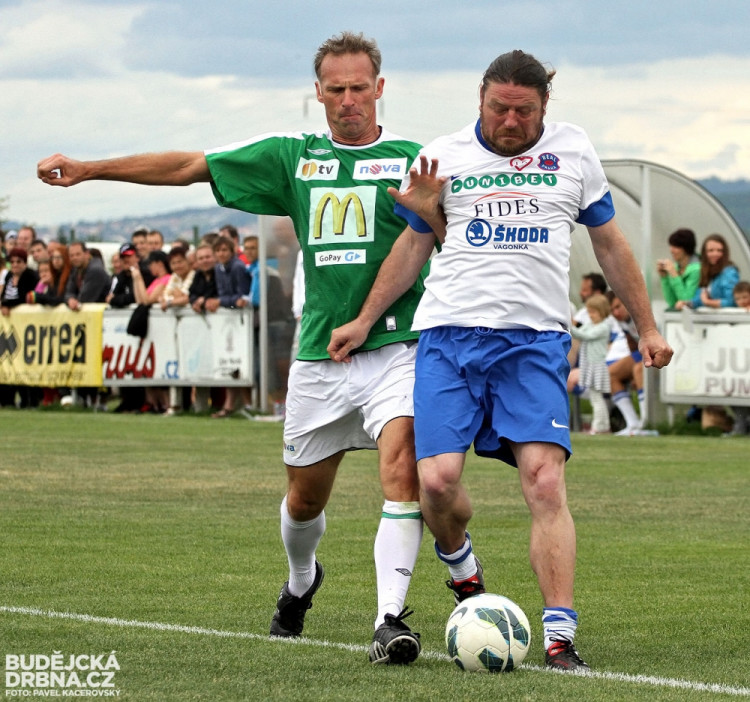 Fotbalová exhibice hvězd v Roudném