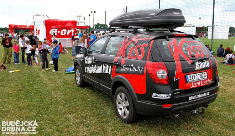 Fotbalová exhibice hvězd v Roudném