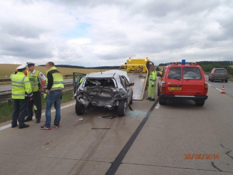 Hasiči zasahovali na D1 u vážné nehody, foto: HZS JMK