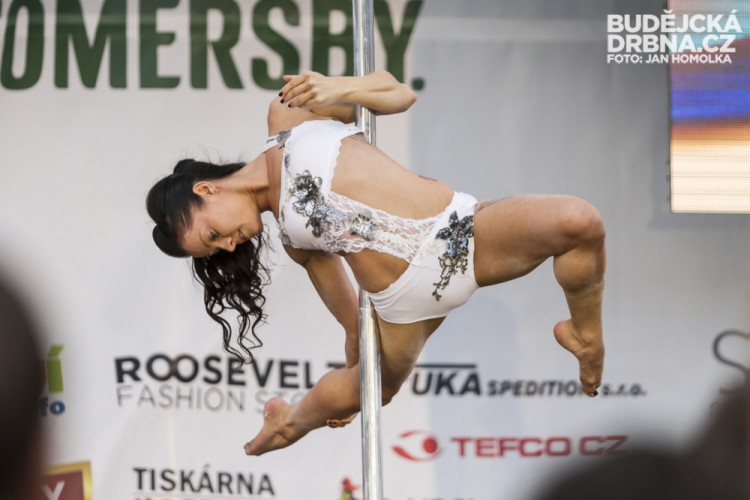 Finále celostátní soutěže krásy Maturantka Roku 2014