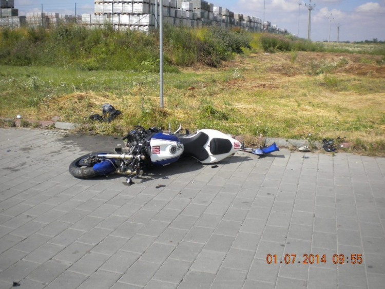 Tragická nehoda motorkáře a osobního automobilu na Vyškovsku, foto: HZS JMK