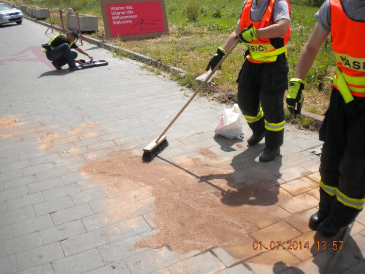 Tragická nehoda motorkáře a osobního automobilu na Vyškovsku, foto: HZS JMK