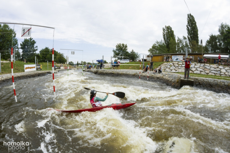 Český pohár ve vodním slalomu na kanále Lídy Polesné v Českém Vrbném