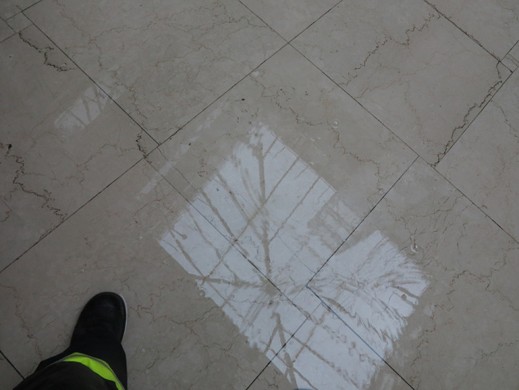 Přívalový déšť v Brně: stály tramvaje, škody hlásí knihovna, foto: HZS JMK