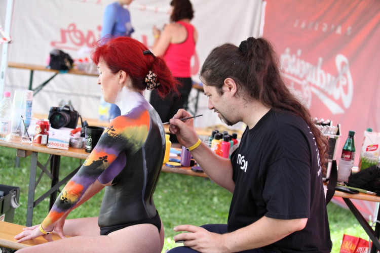 Bodypaintingový festival ve Frymburku