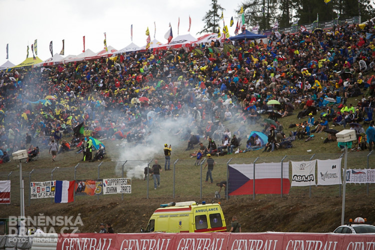 Atmosféra na tribuně C, foto: Brněnská Drbna, Miroslav Toman