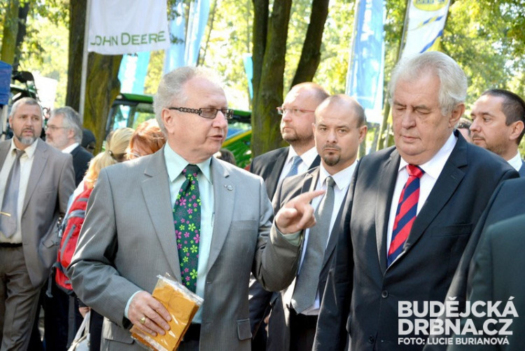 41. Země živitelka 2014