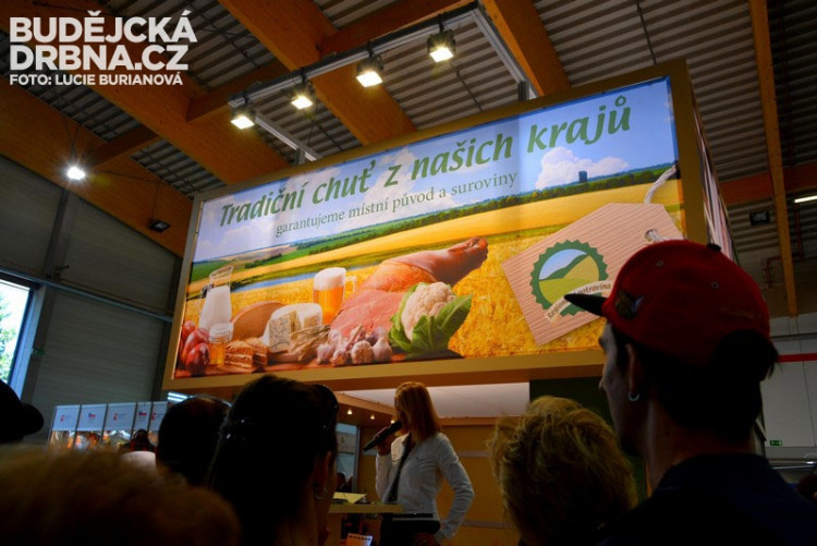 41. Země živitelka 2014