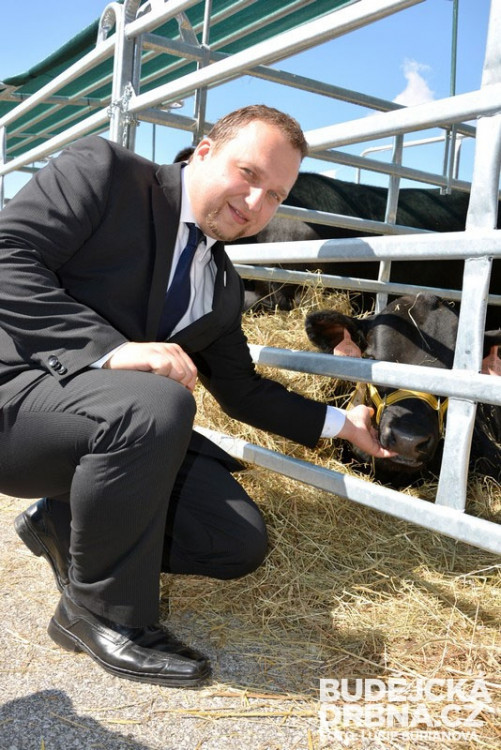 41. Země živitelka 2014