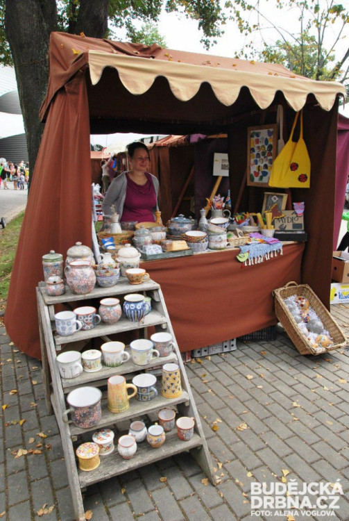 Výstaviště bylo plné krásné keramiky či šperků