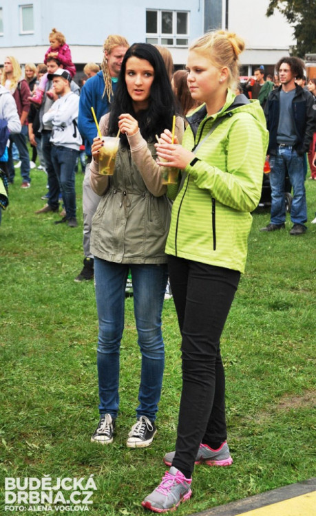 Celý den se popíjelo nejen pivo