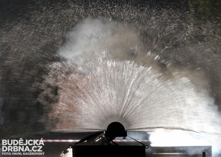 Prostorová multimediální show Bouře