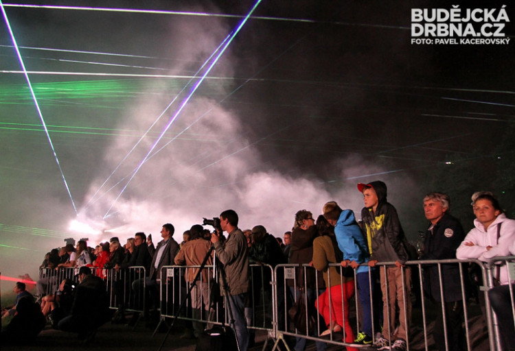 Prostorová multimediální show Bouře