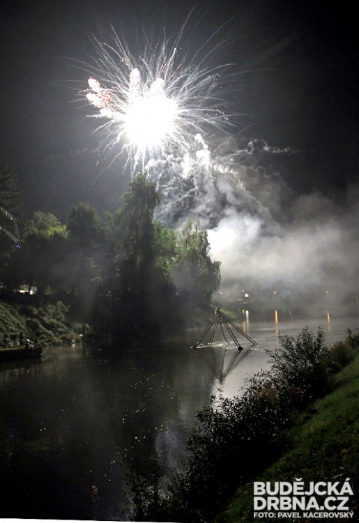 Prostorová multimediální show Bouře