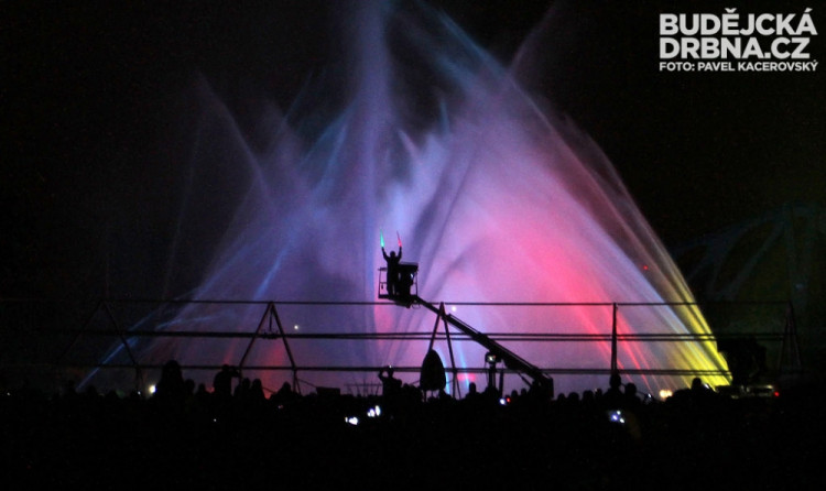 Prostorová multimediální show Bouře