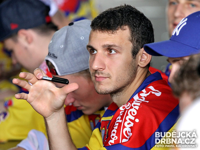 Autogramiáda hráčů Motoru před začátkem sezony