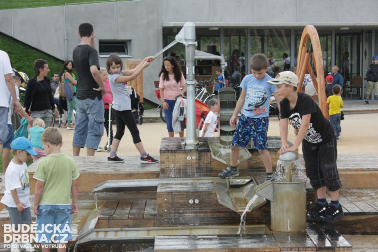 Otevření Parku Čtyři Dvory