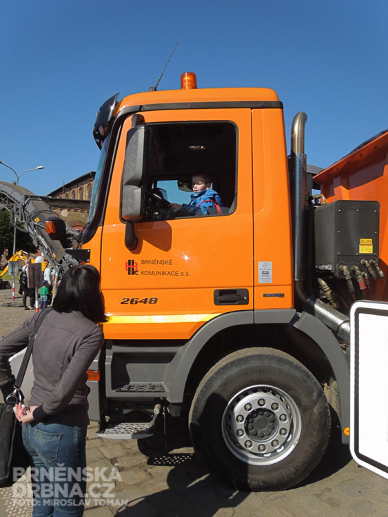 Den otevřených dveří Brněnských komunikací potěšil hlavně děti, foto: Brněnská Drbna, Miroslav Toman