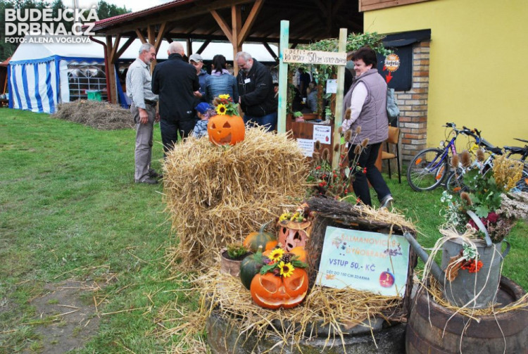Krásná podzimní výzdoba podtrhla celou atmosféru akce